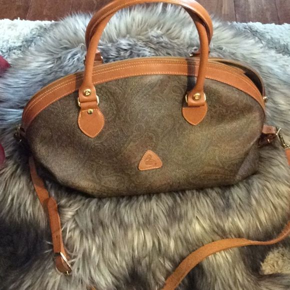 BEUTIFULL 💞PELLICANO💞Roma-New York💞purse - Picture 8 of 8